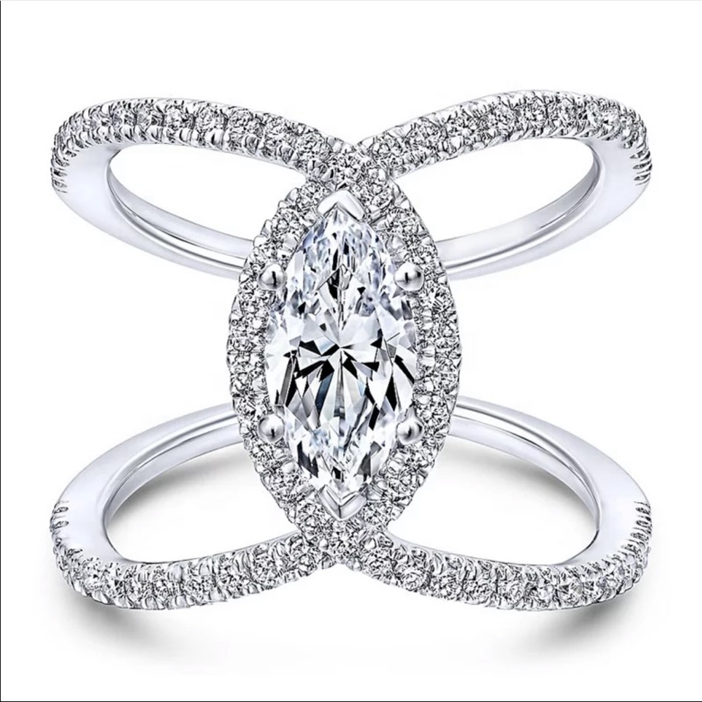 New 925 Silver Double C Diamond Wedding Ring - Picture 2 of 2